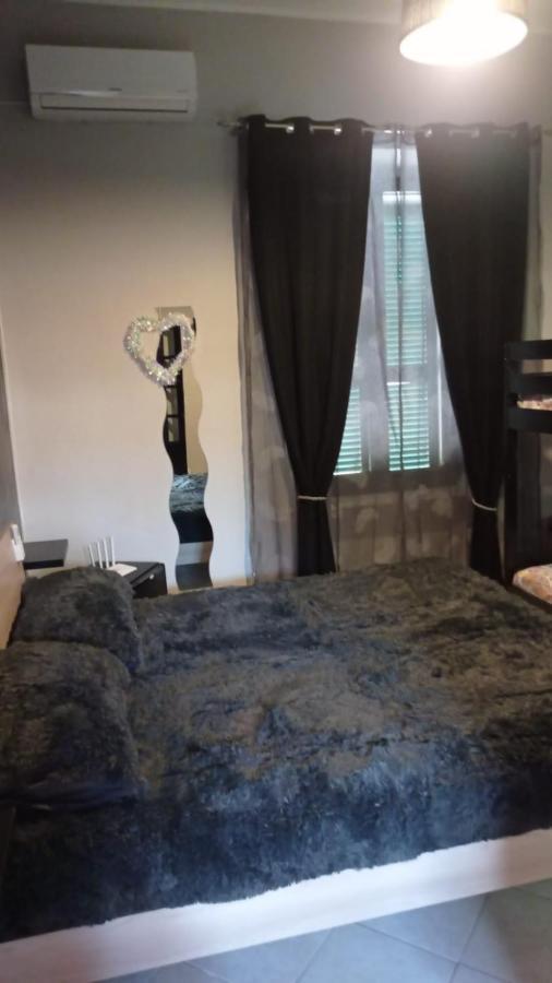 Casa Via Cialdi Lejlighed Civitavecchia Eksteriør billede